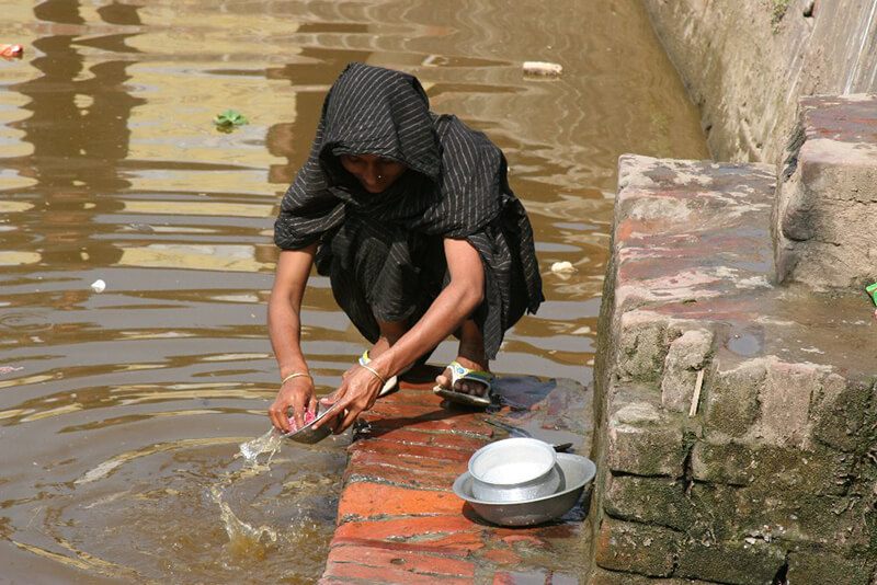 آب را آلوده نکنیم